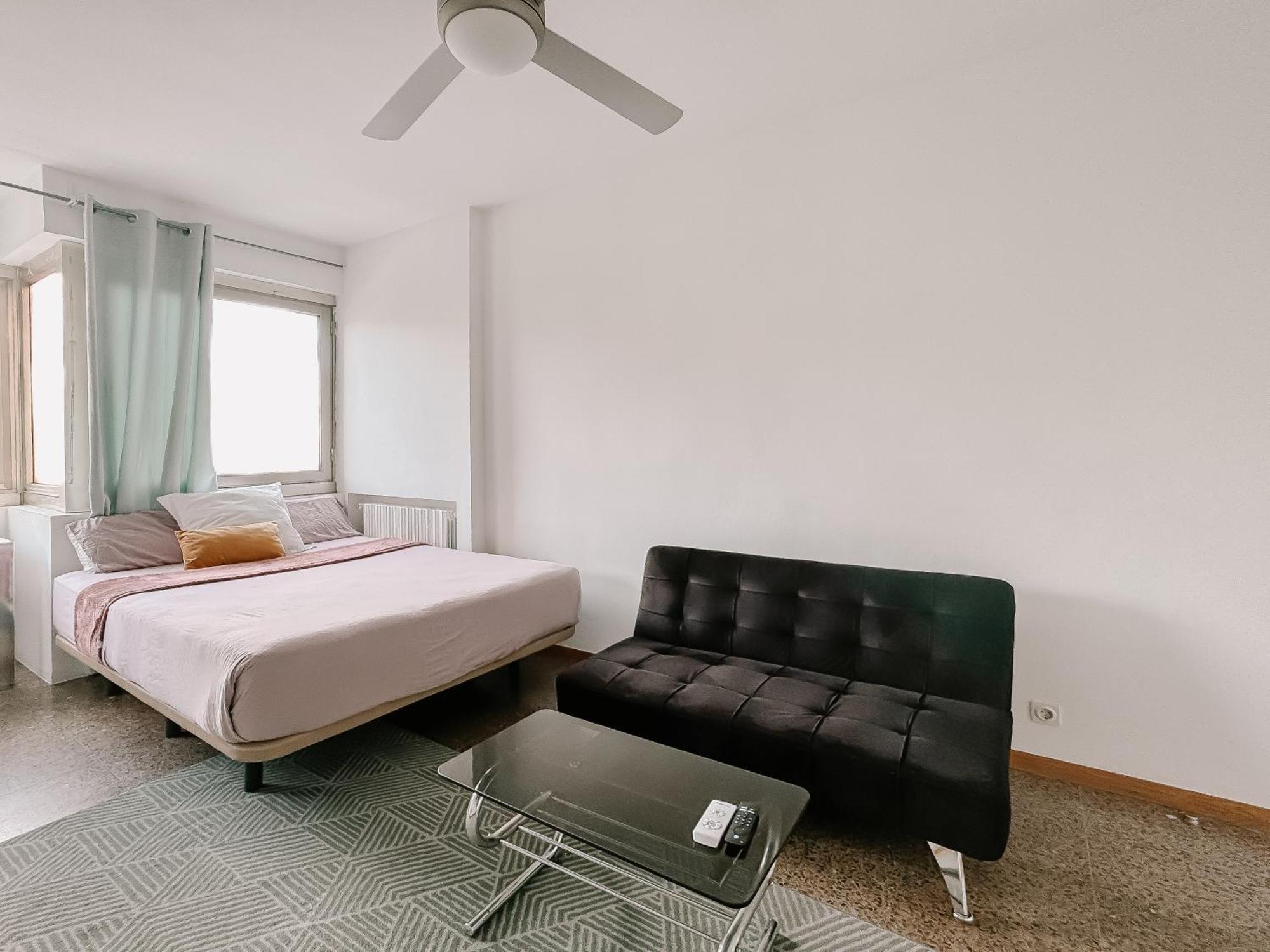 Lovely Rooms In Shared Apartment Gracia Neighborhood Barcelona Exterior foto